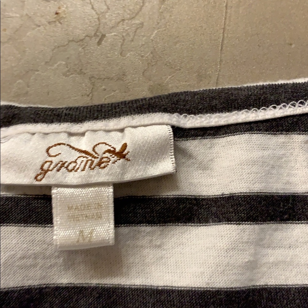 Crop top - Picture 2 of 2
